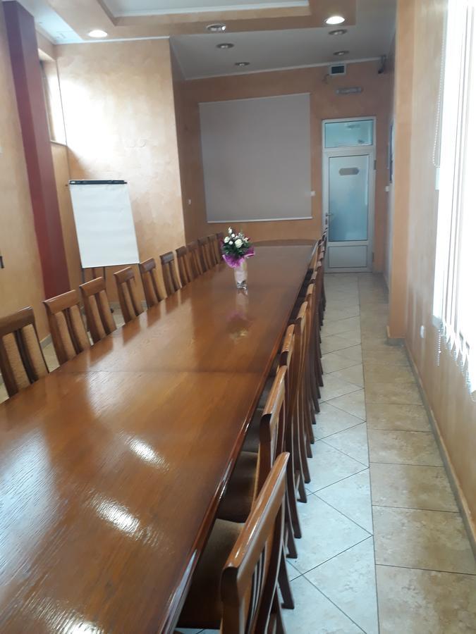 Hotel Cetojevic บันยาลูกา ภายนอก รูปภาพ